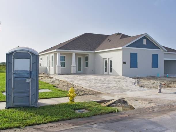 Best Porta potty rental near me  in Edgewater, FL